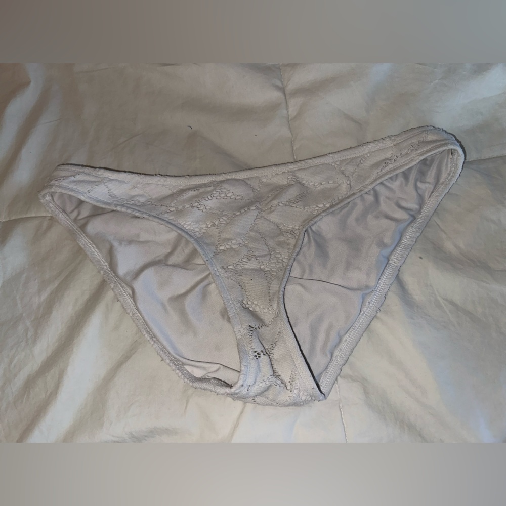 White size medium bikini bottoms